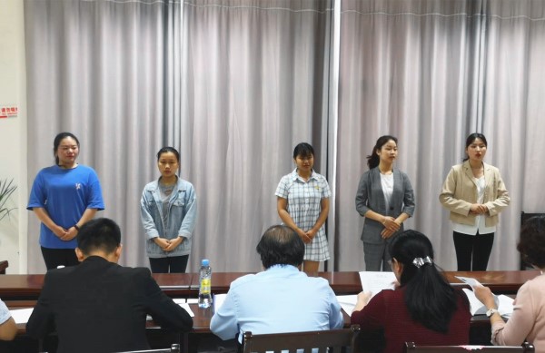 宜春市人民医院来万象城官网选拔护理毕业生